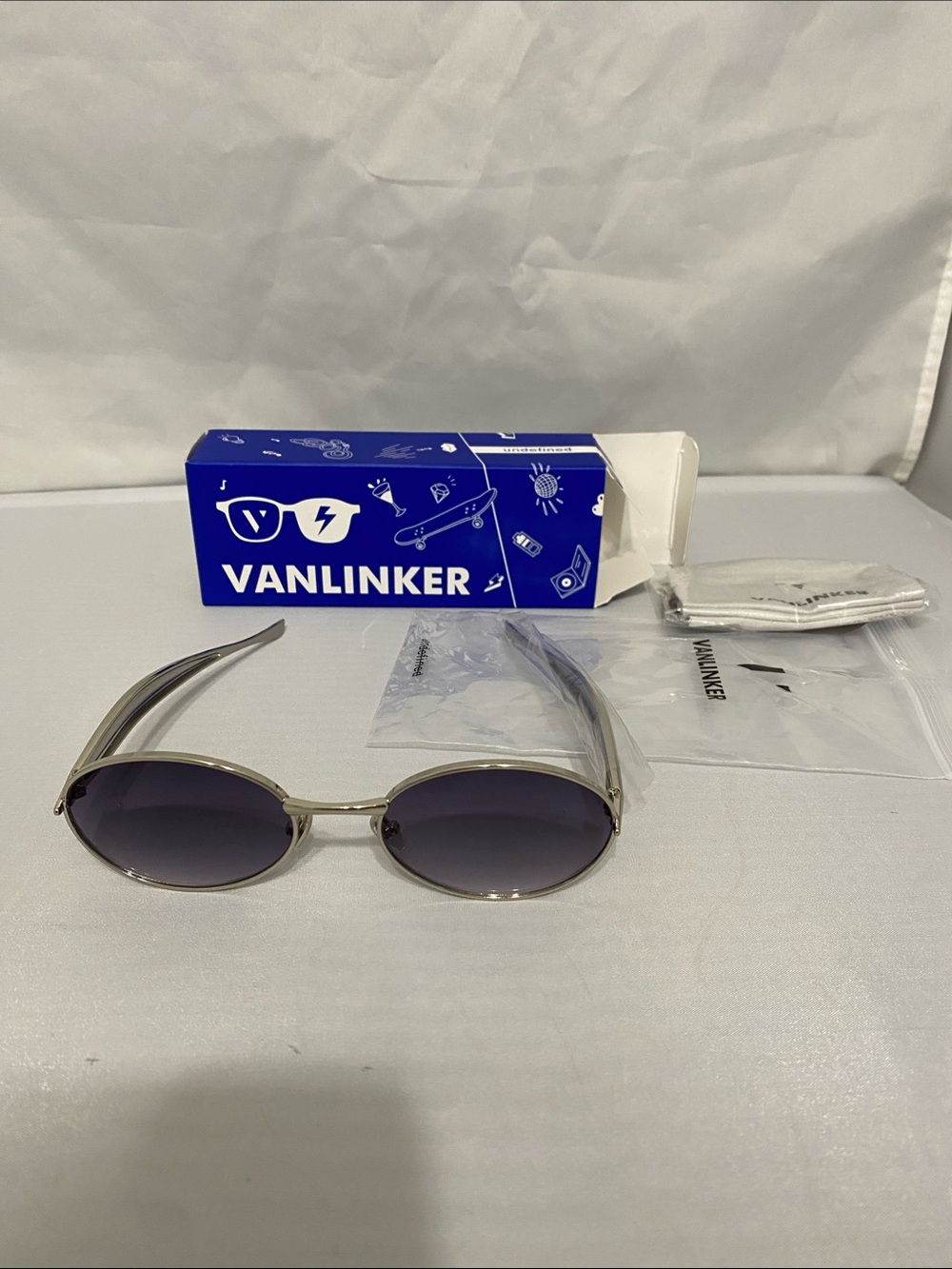 Women’s Silver Retro Sunglasses